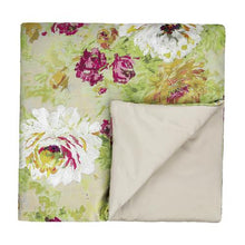 Load image into Gallery viewer, Peony Throw
