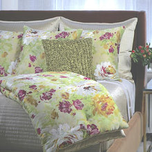 Load image into Gallery viewer, Peony Throw
